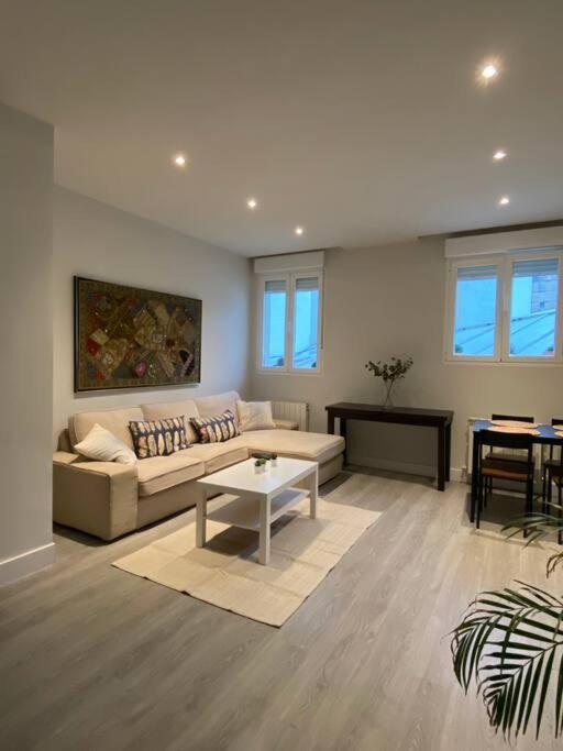 Centrico Y Moderno En Apartment *